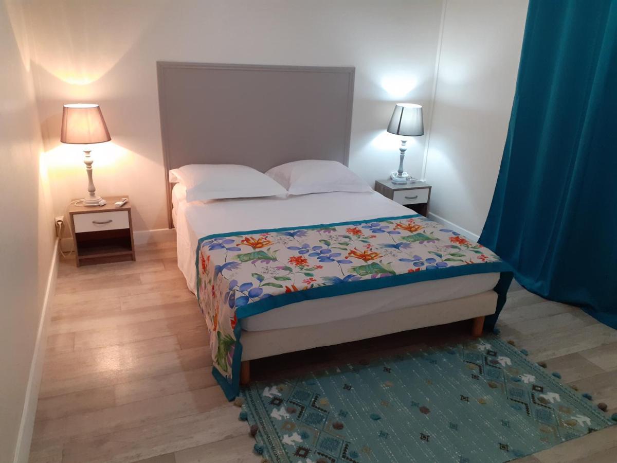 Cosy By Melanie - Un Hotel Comme Chez Vous ฟอร์-เดอ-ฟร็องส์ ภายนอก รูปภาพ